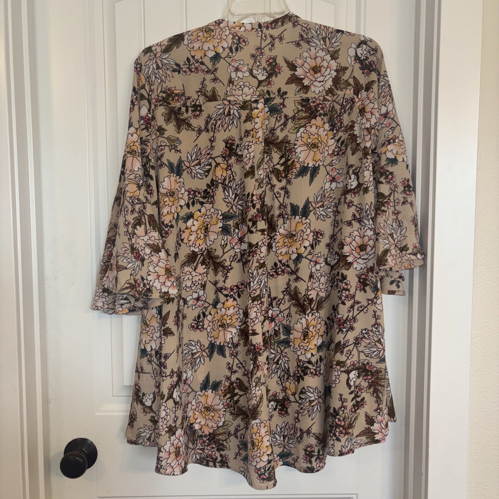 Umgee Dress Tunic Womens Size Small Boho 3/4 Bell Sleeve Keyhole Floral