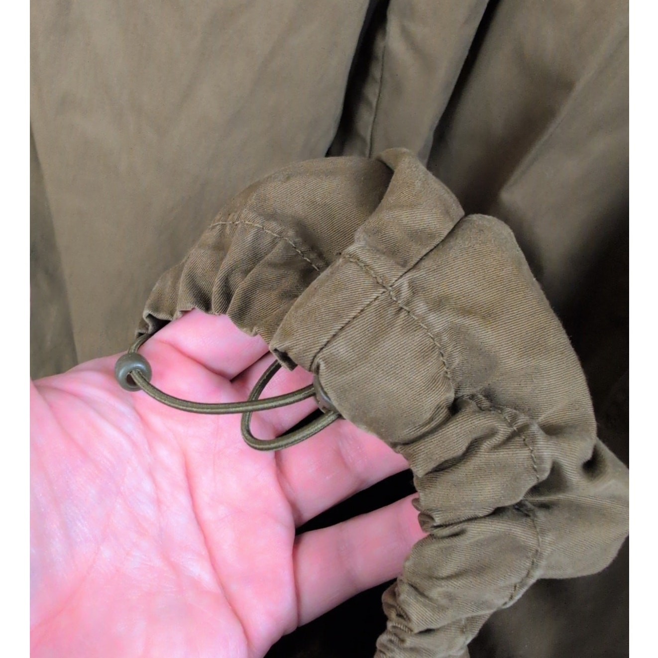 Gap barrel parachute dark olive pants Size Medium Gorpcore Streetwear Granola