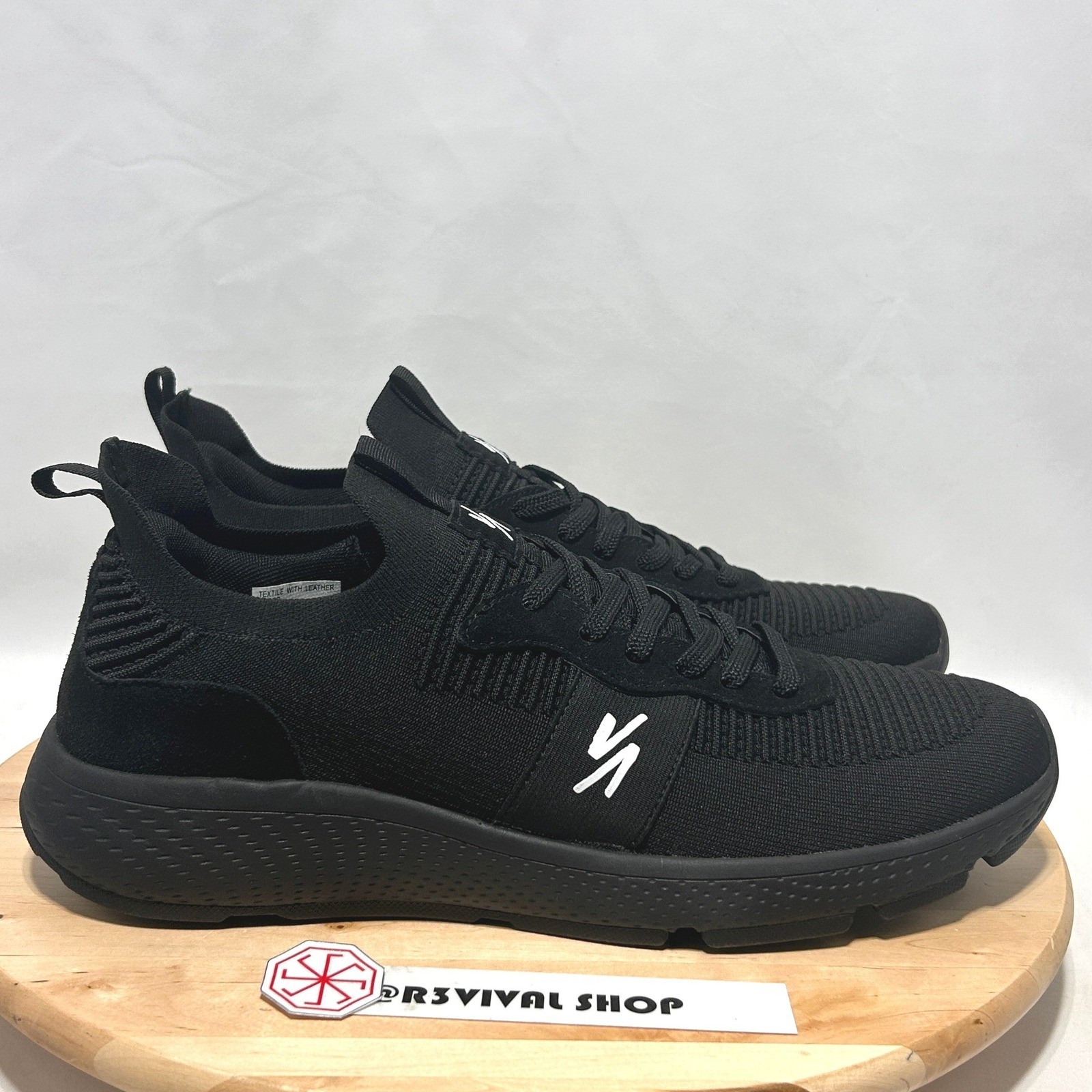 Rival Reign Men’s Black Lightweight Breathable Sneakers NWOB – 13/47.5 EUR