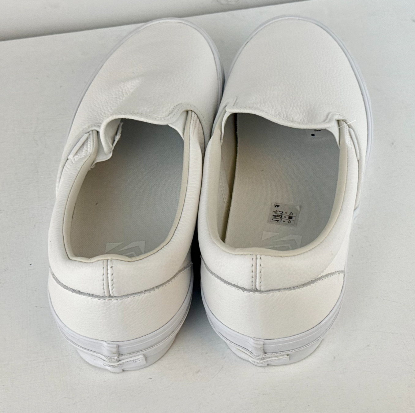 M11.5, W13 -VANS Premium Classic Slip-On Leather White Shoe -507452