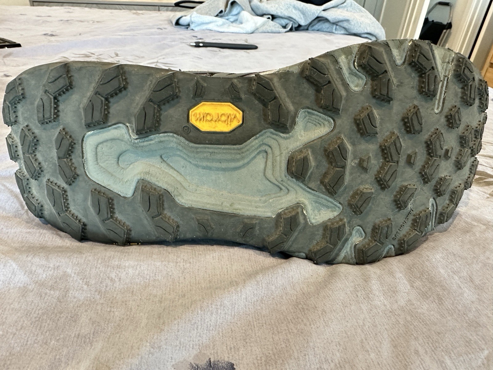 Worn Once! Men’s FRESH FOAM X HIERRO V9 Slate 8.5 wide