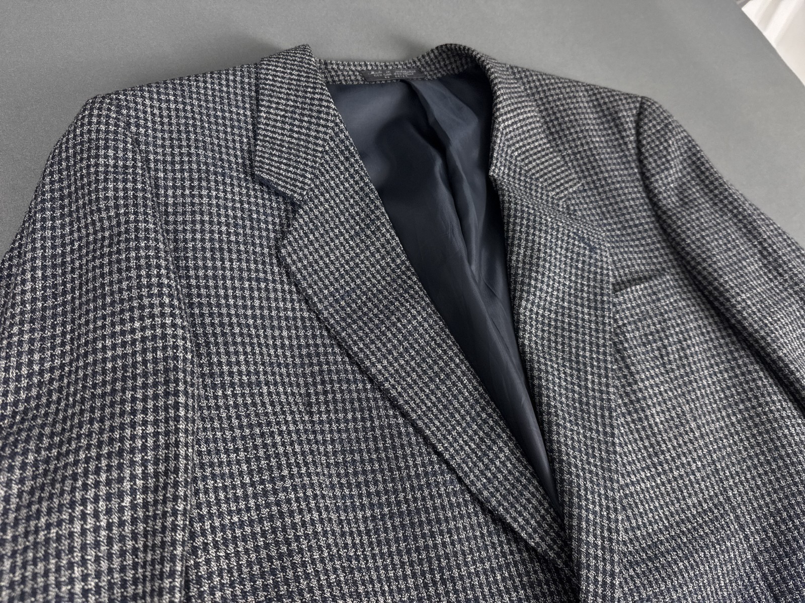 Versini 42R Silk Wool Blazer Grey Houndstooth Tailored Jacket 55% Silk 45% Wool