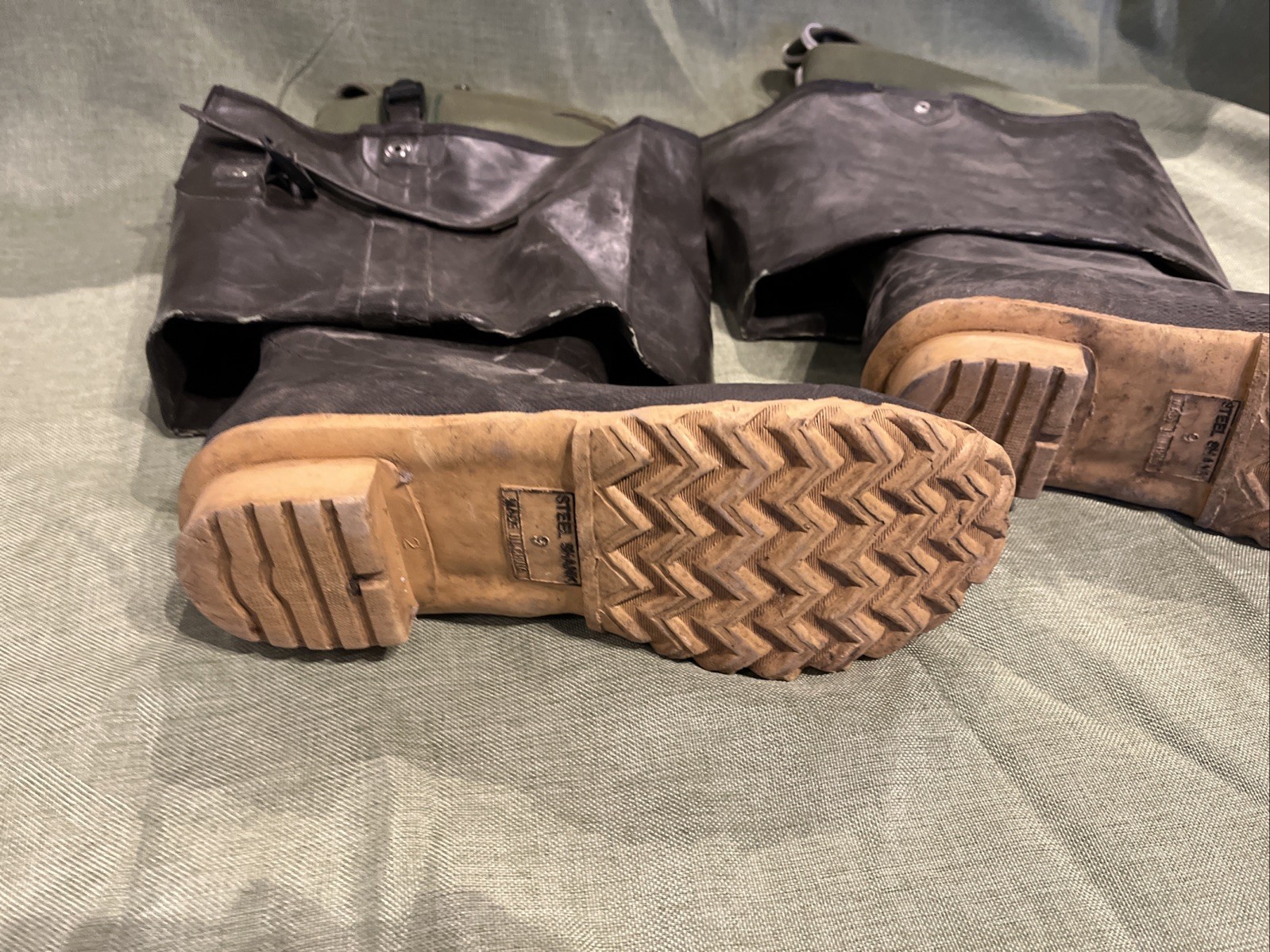 Tingley Overshoes Rubber Rain Boots Size 9 USA Waterproof Work Pair