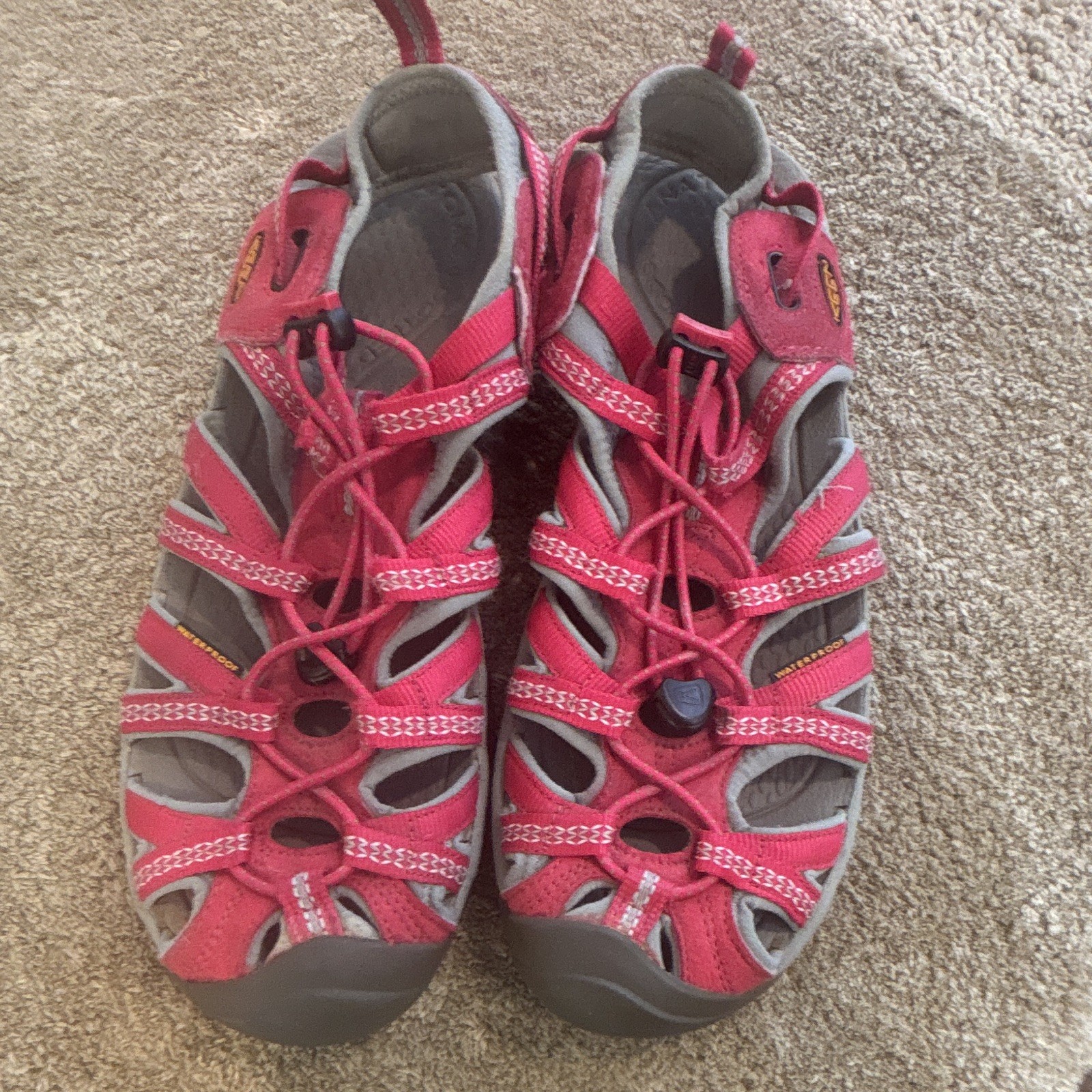 KEEN Womens 7.5 Closed-Toe Strappy Lace-Up Sandals Pink Gray Synthetic