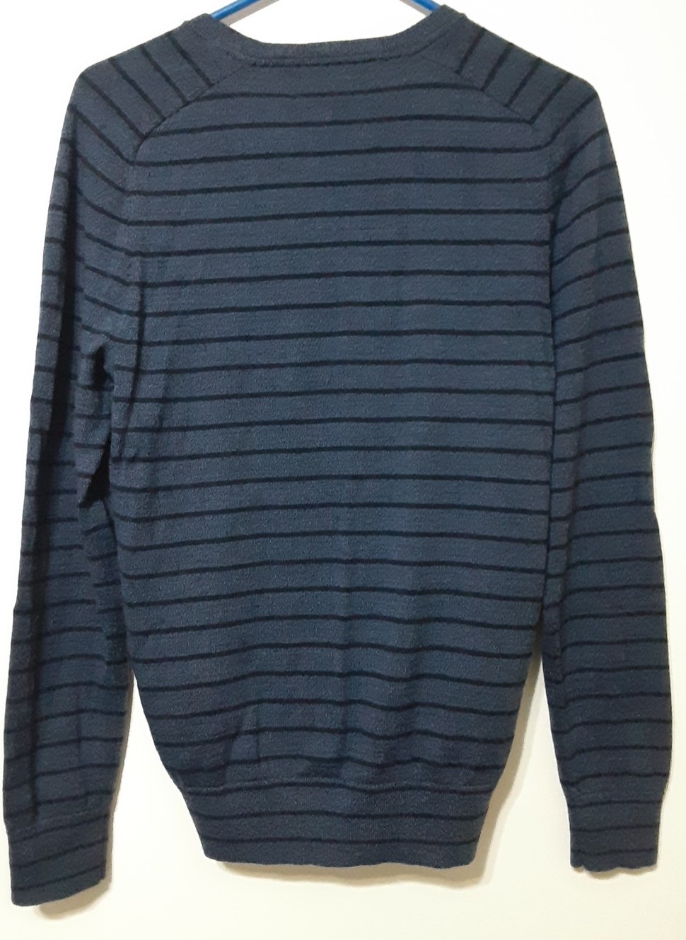 Banana Republic Men’s M 44-46 100% Extra Fine Merino Wool V-Neck Sweater;Baruffa