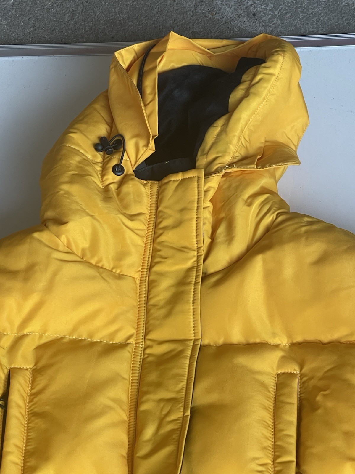 Northern Expedition Classic Model Yellow Parka Jacket Men’s Medium Hooded Coat