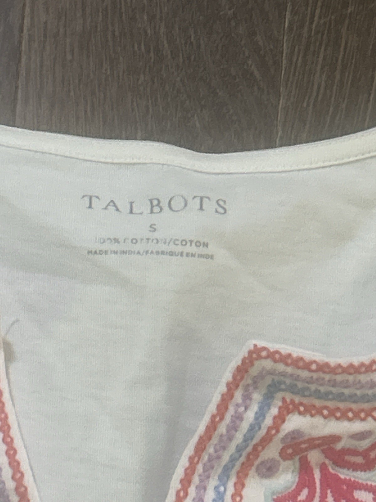 Talbots Short Sleeve Embroidered V-Neck 100% Cotton White Blouse Women’s Size S