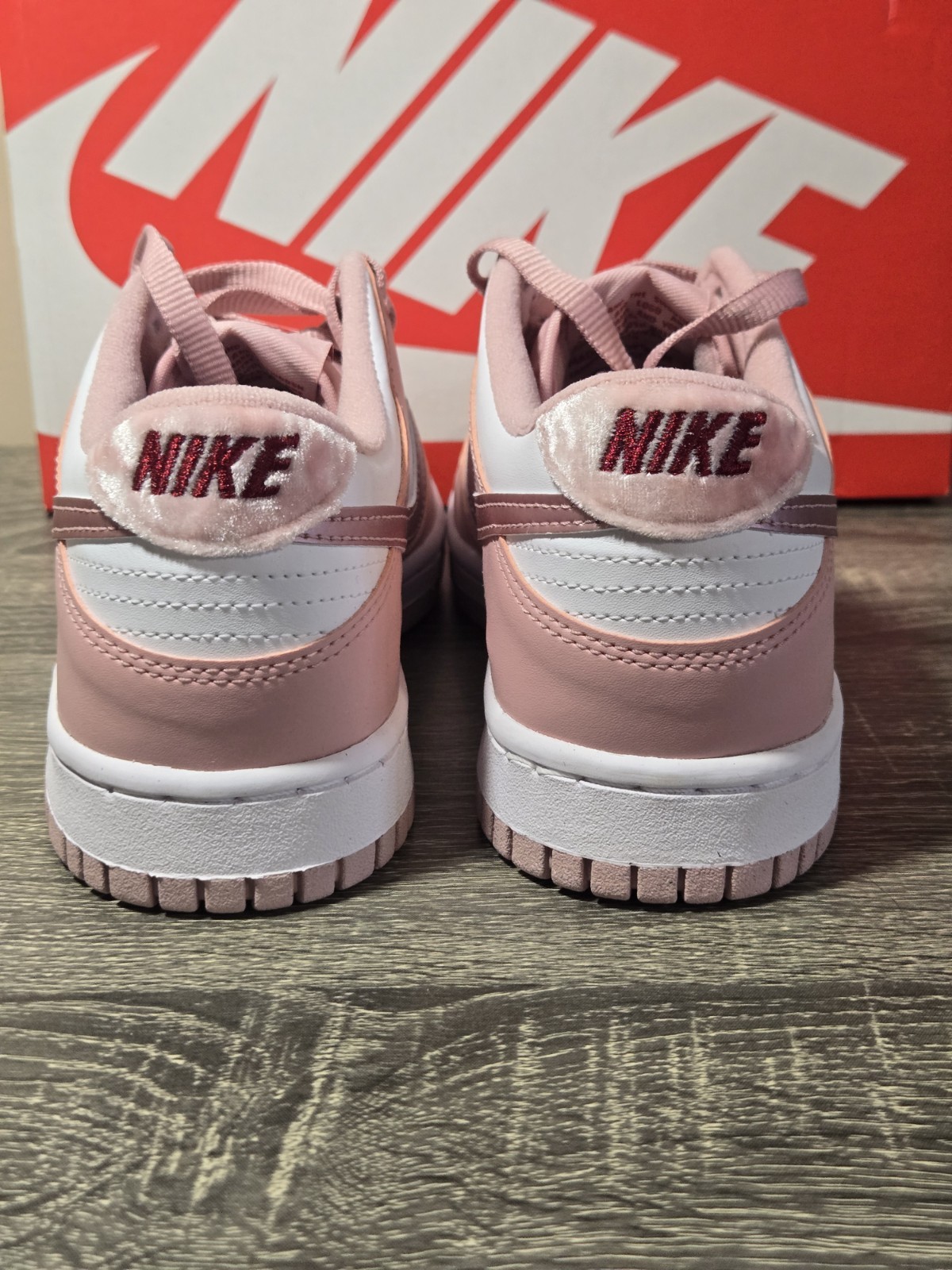 Nike Dunk Low GS Pink Glaze White DO6485-600 Brand New Size 7Y / Women’s 8.5