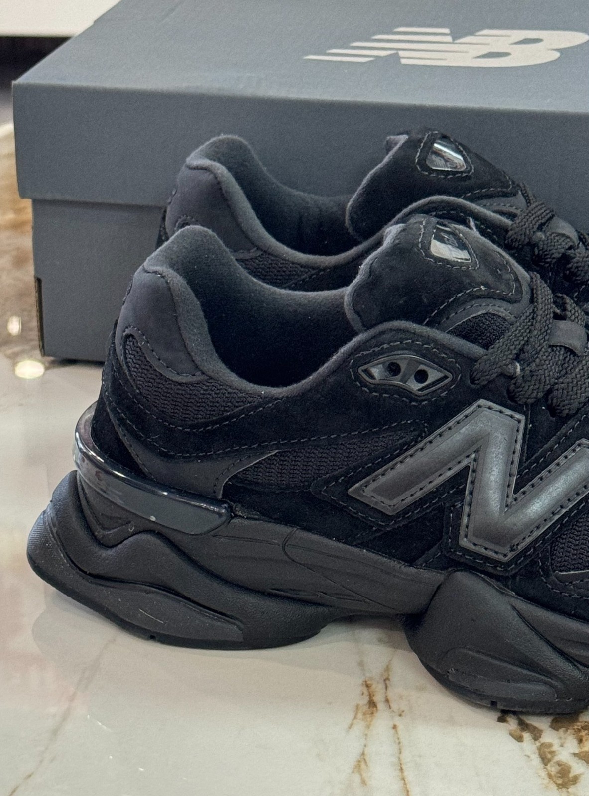 🔥Chunky New Balance 9060 Men’s U9060BPM Triple Black Sneakers