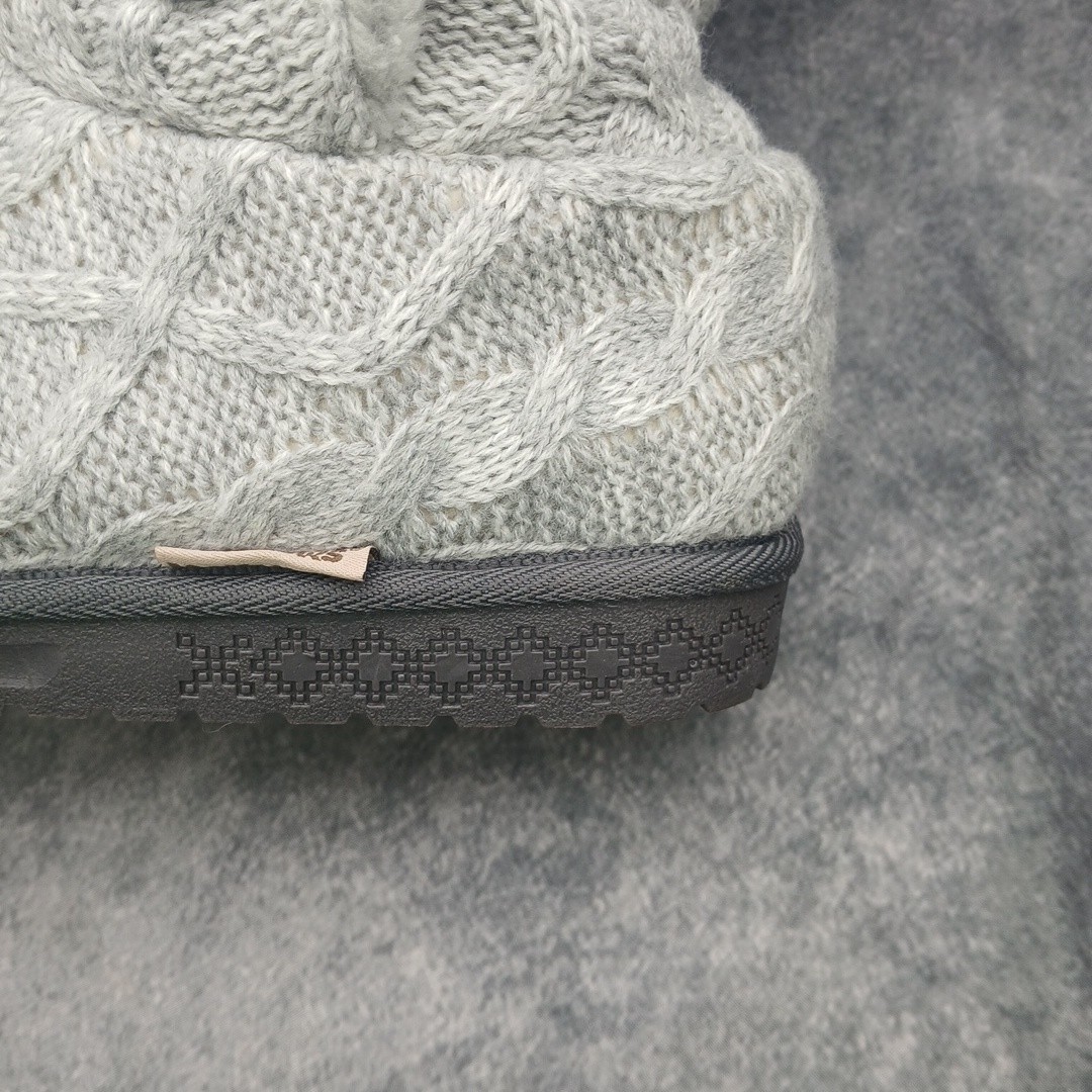 Muk Luks Lilyana Boots Womens 9 Gray Cable Knit Faux Fur Lined Comfort Shoes