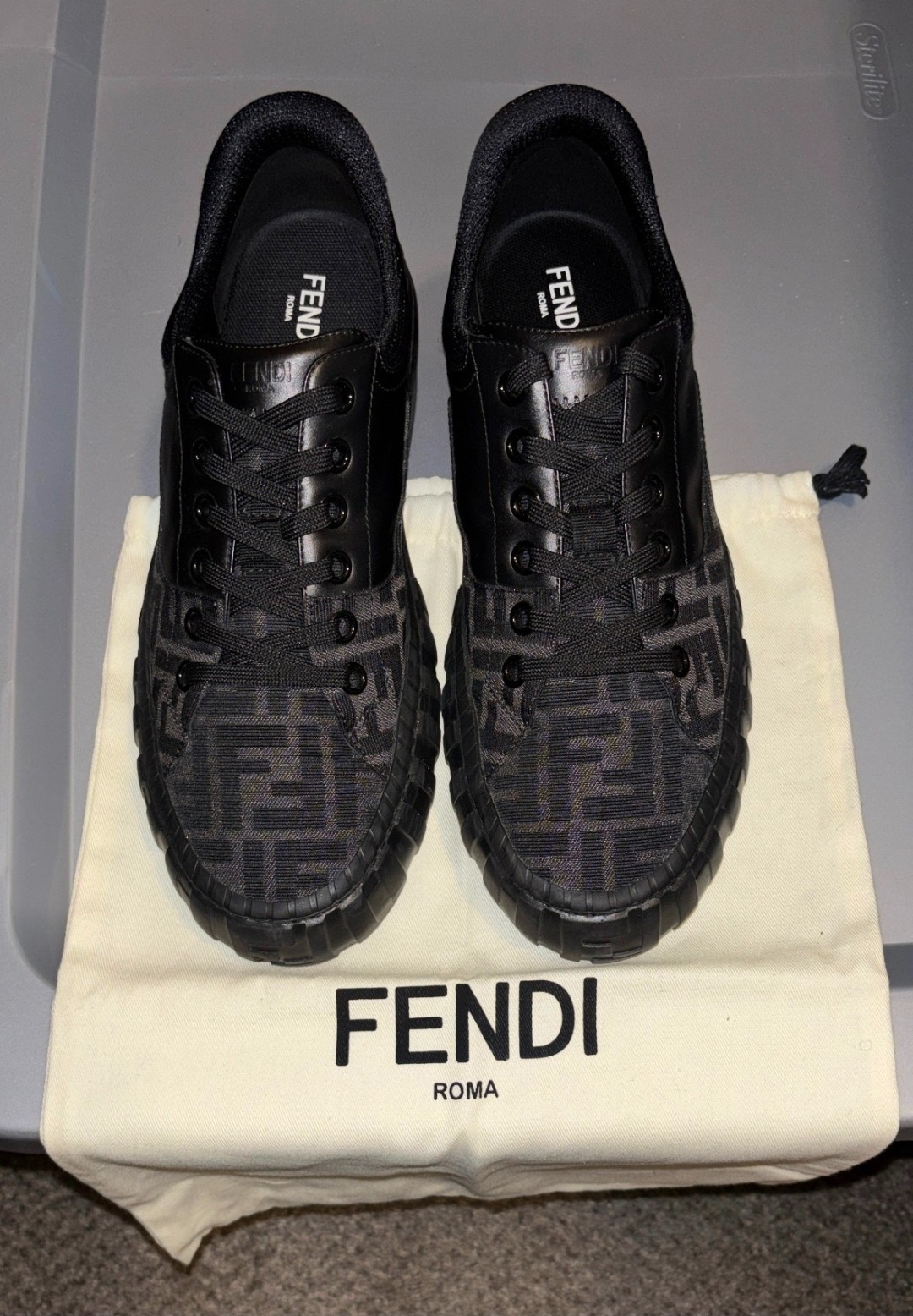 FENDI Roma Sneakers US Size 9 Men’s Black Logo Shoes 7E 1415, italy