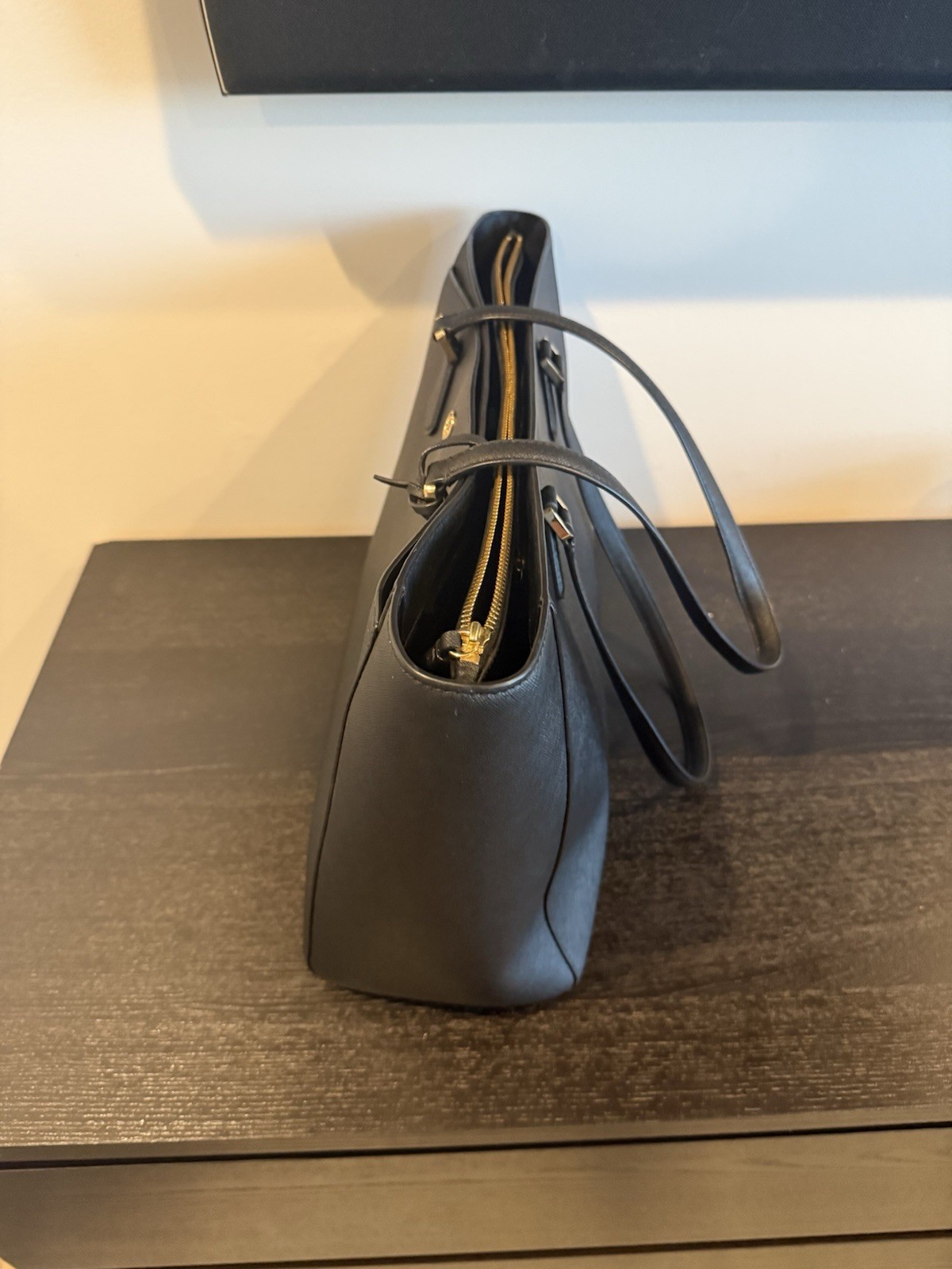Tory Burch Robinson ZippedTote Bag