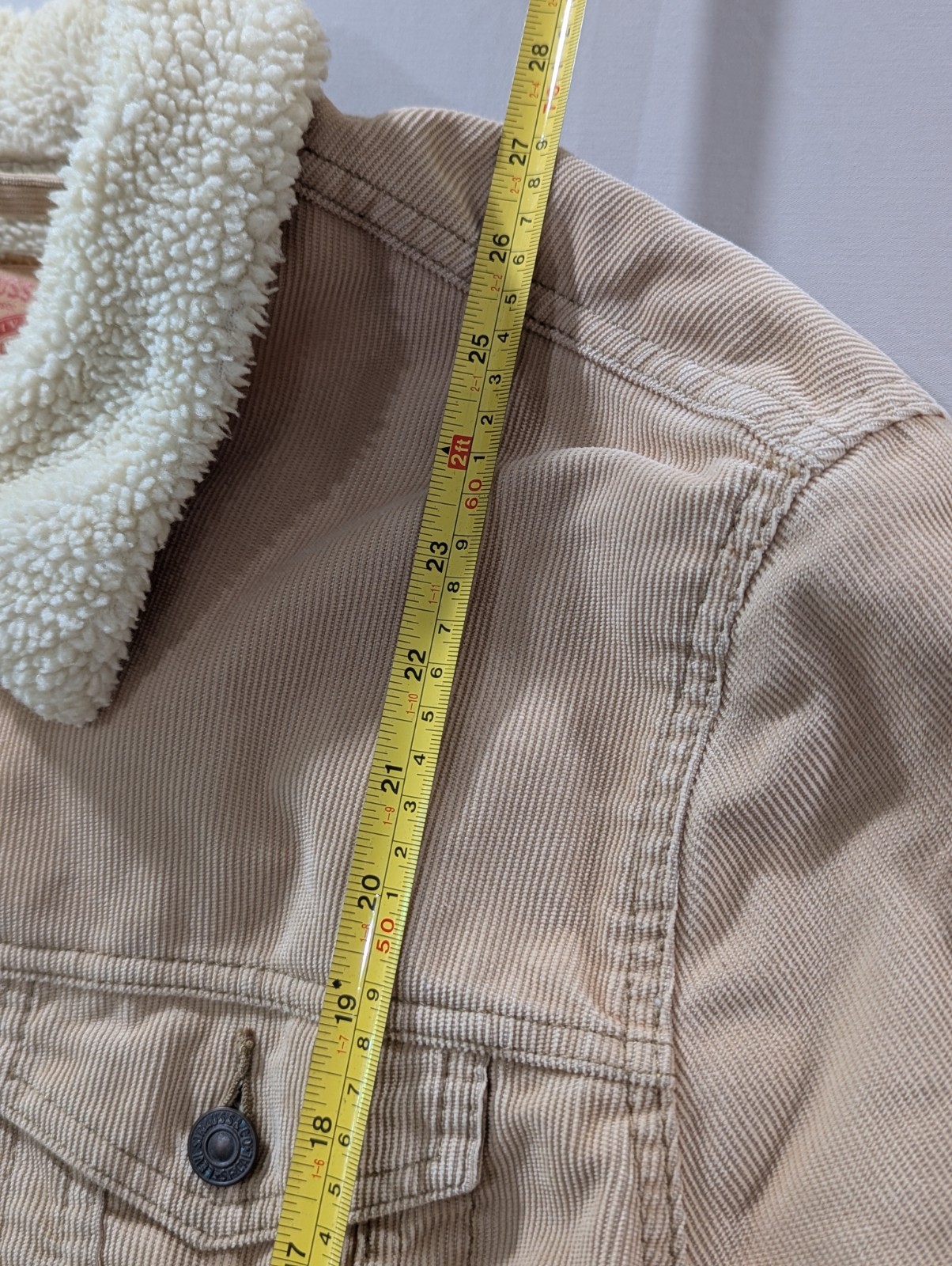 Levi’s White Tab Corduroy Sherpa Lined Trucker Jacket Beige Size L w/ Pockets