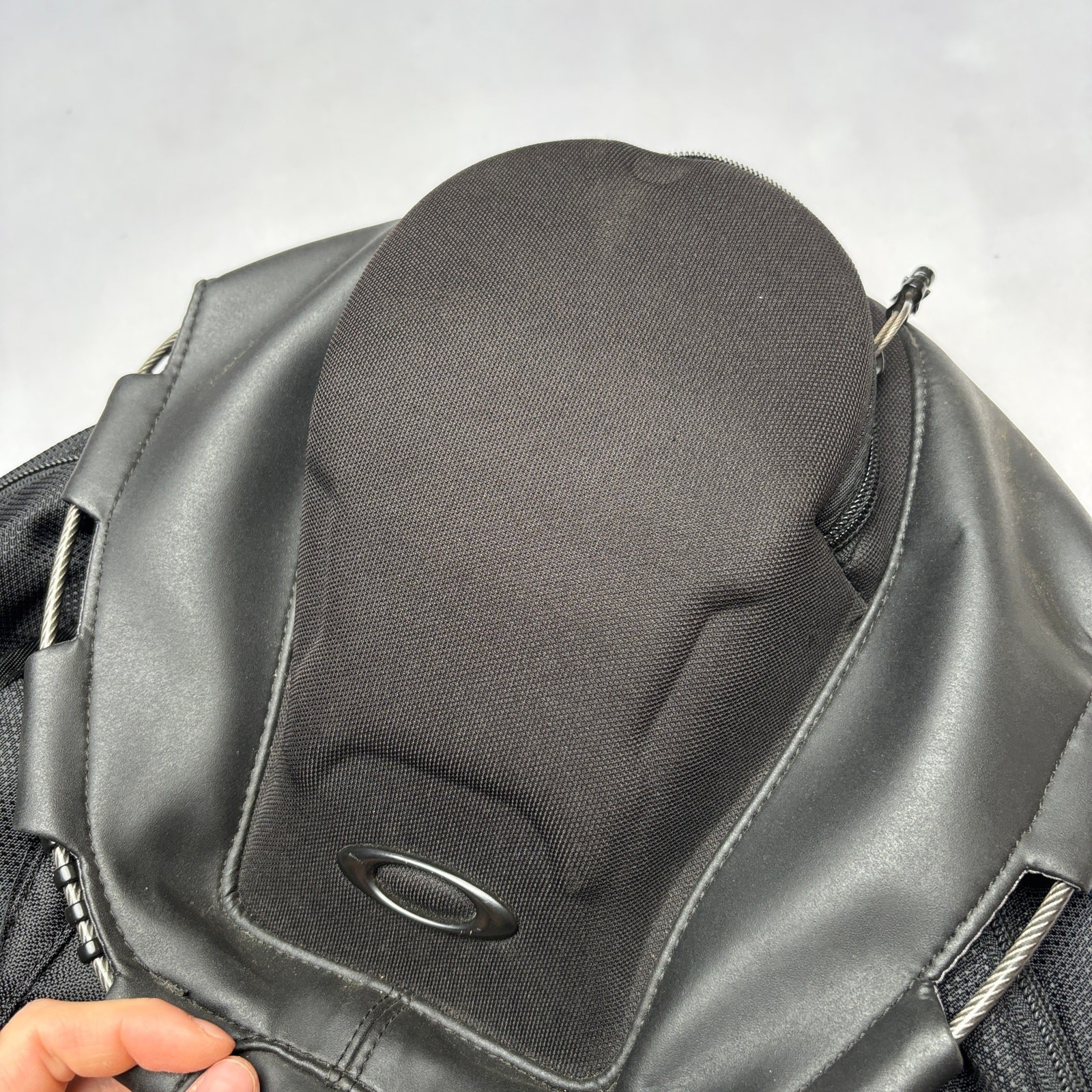 Oakley Kitchen Sink Backpack Stealth Black Grail Tactical Utility 16×21.5