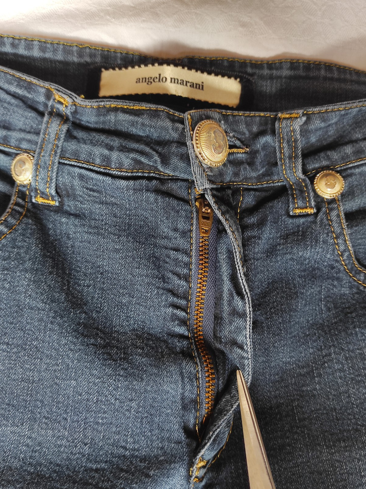 Angelo Marani Premium Italian Denim Jeans Gold Details Size IT 40 / EU 36 S