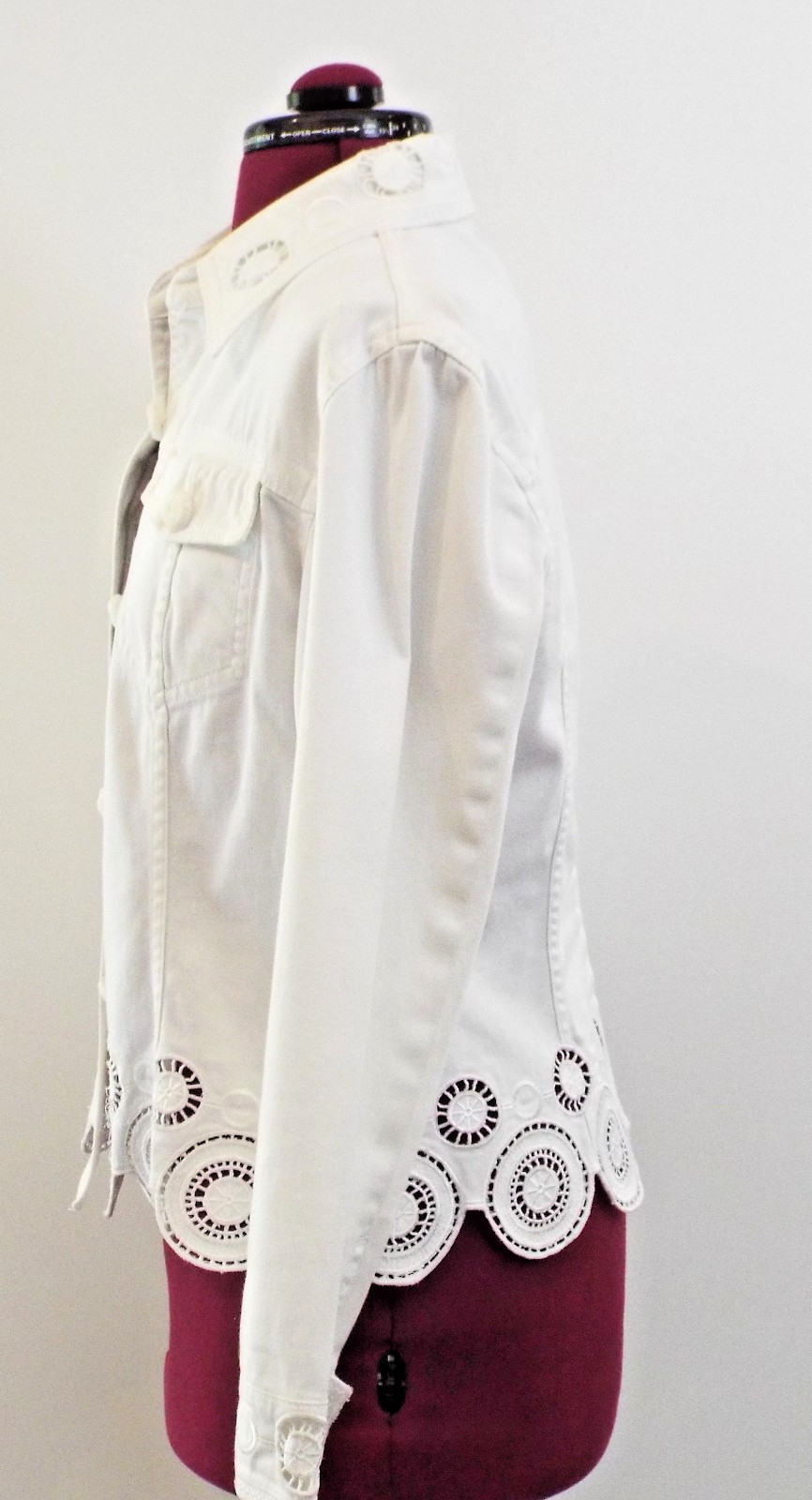 Very Vera Jacket – 97% Cotton 3% Spandex – Size PM – Pre Owned – Excellent