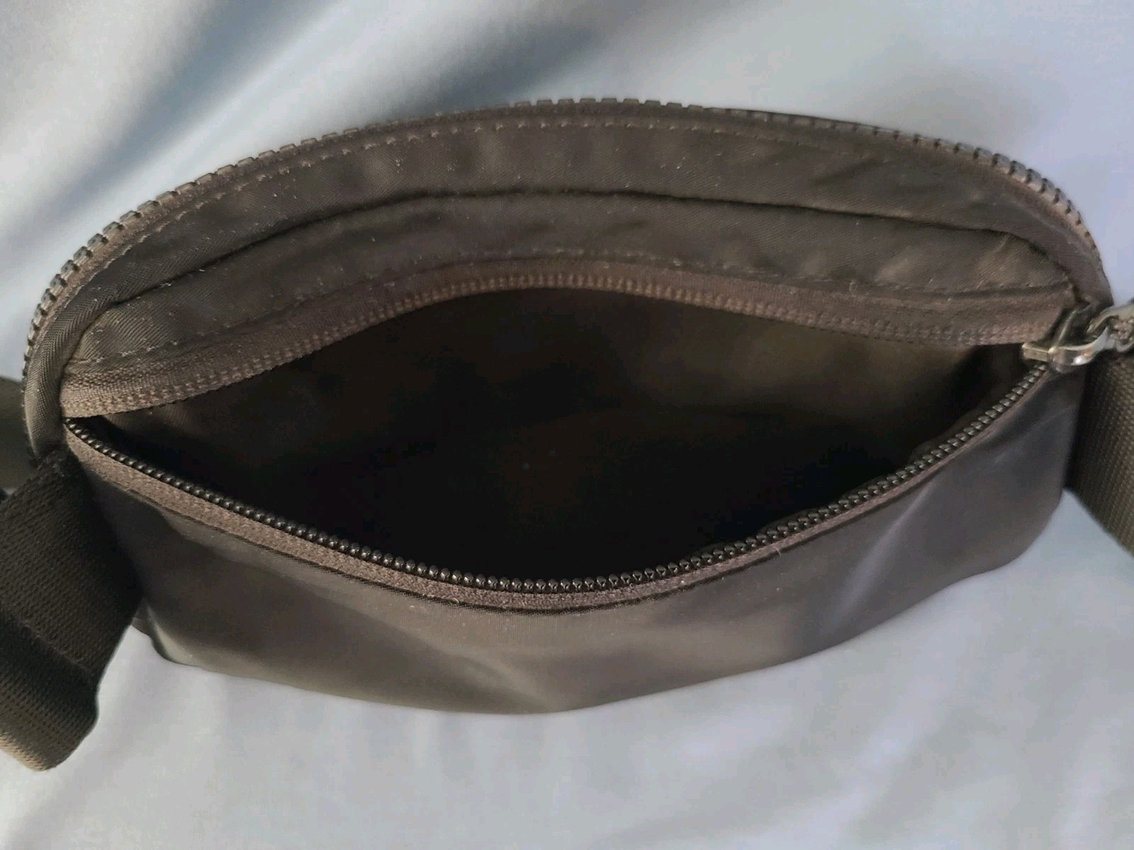 Lululemon Everywhere Belt Bag Crossbody Fanny Pack Unisex