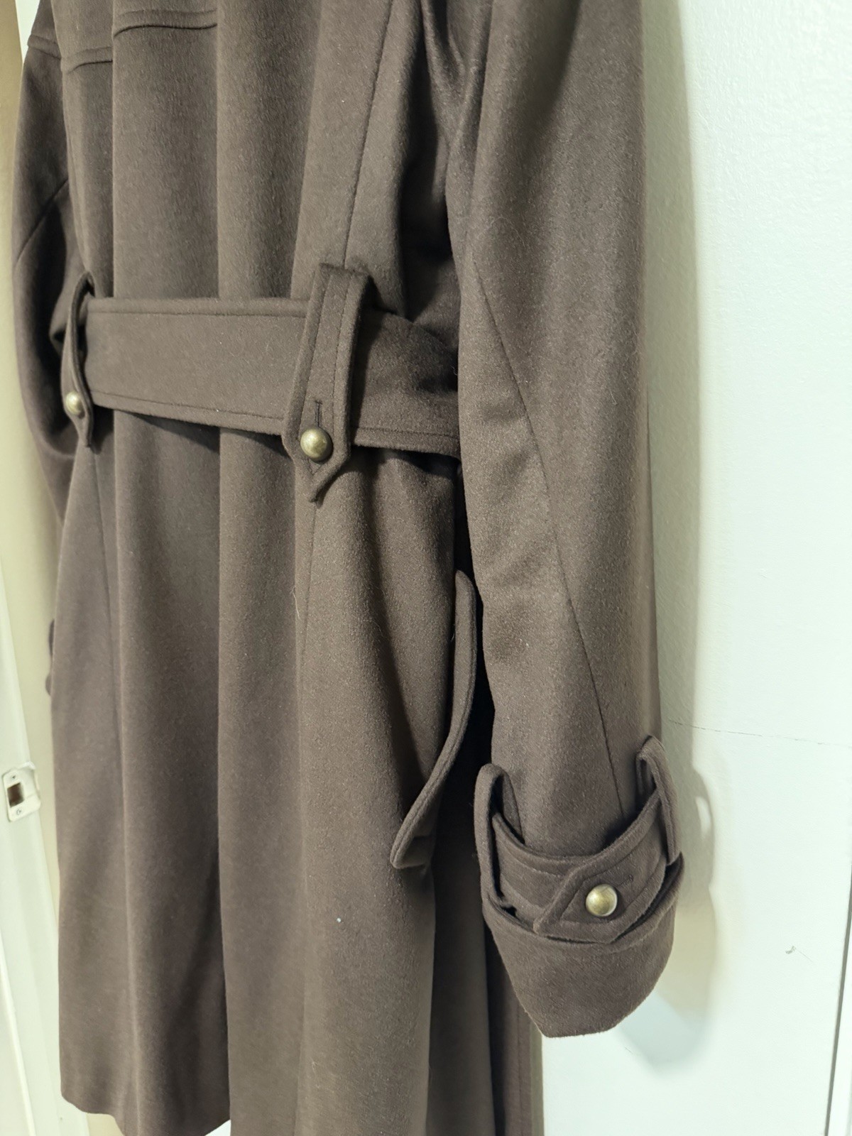 Yves Saint Laurent ‘Rive Gauche’ Cashmere Coat. Brown. New. FR 42. IT 44/46. M/L