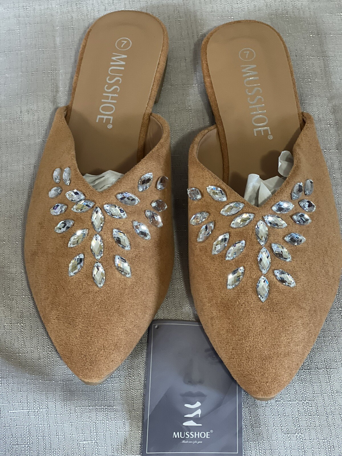 Musshoe Womens Slip On Pointed Toe Comfort Flats Mules Tan Size 7