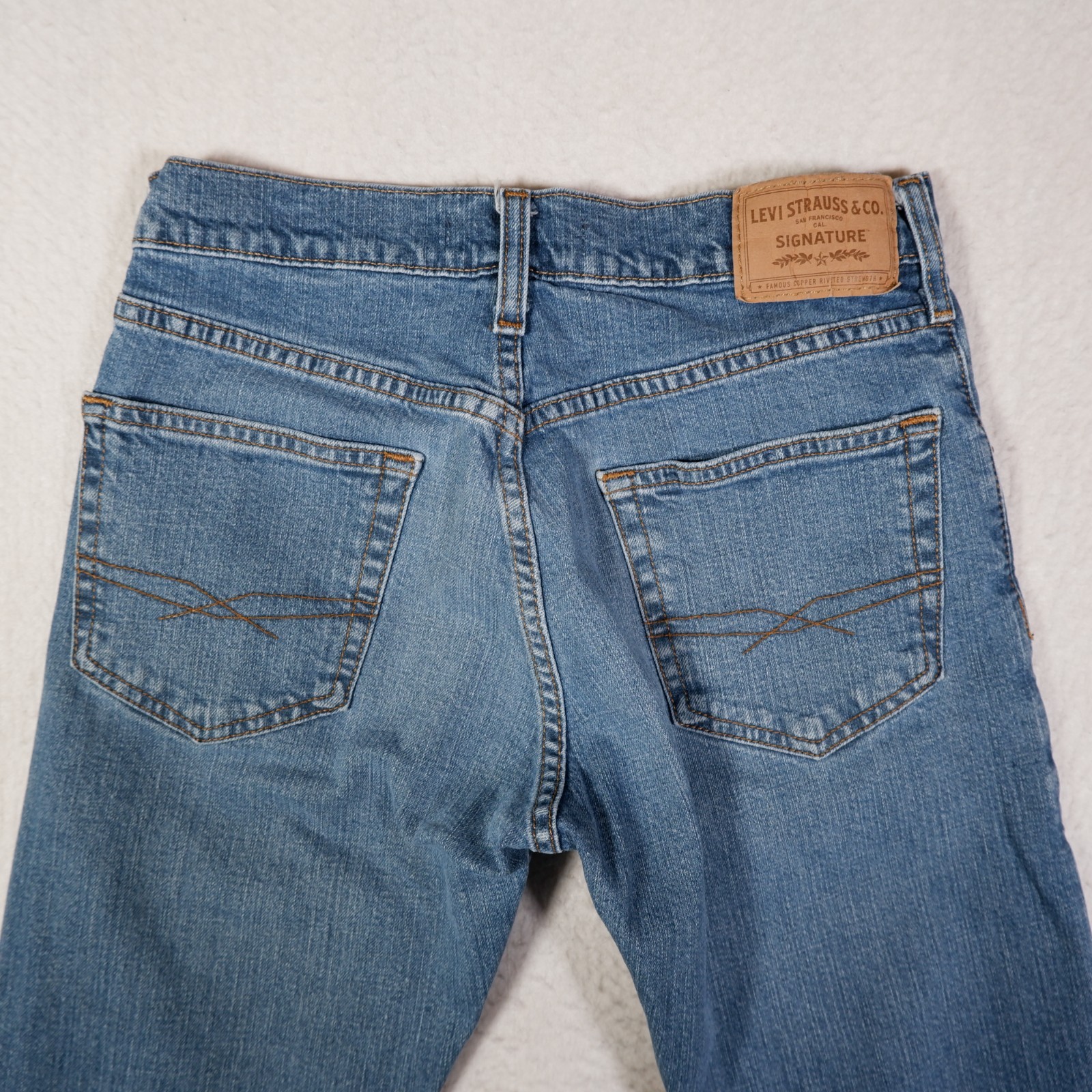 Levi’s Signature Men’s Blue Jeans Bootcut 28×30 Medium Wash