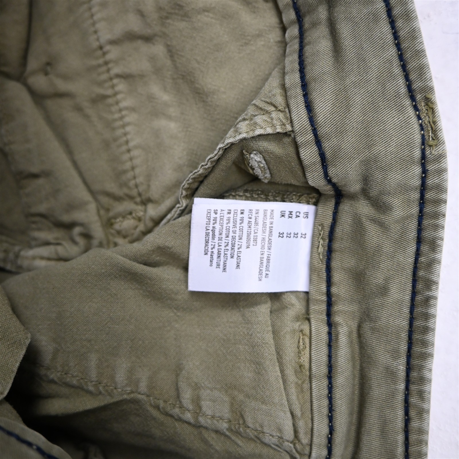 American Eagle 32×8.75″ Green Active Flex Classic Chino Mens Shorts