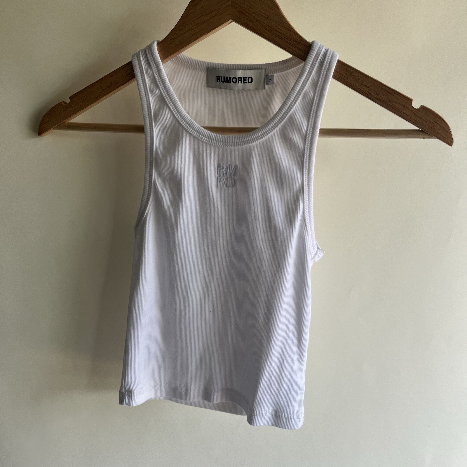 Rumored White Tank Top Sz Sm Women’s 95% Cotton 5% Spandex Cropped EUC