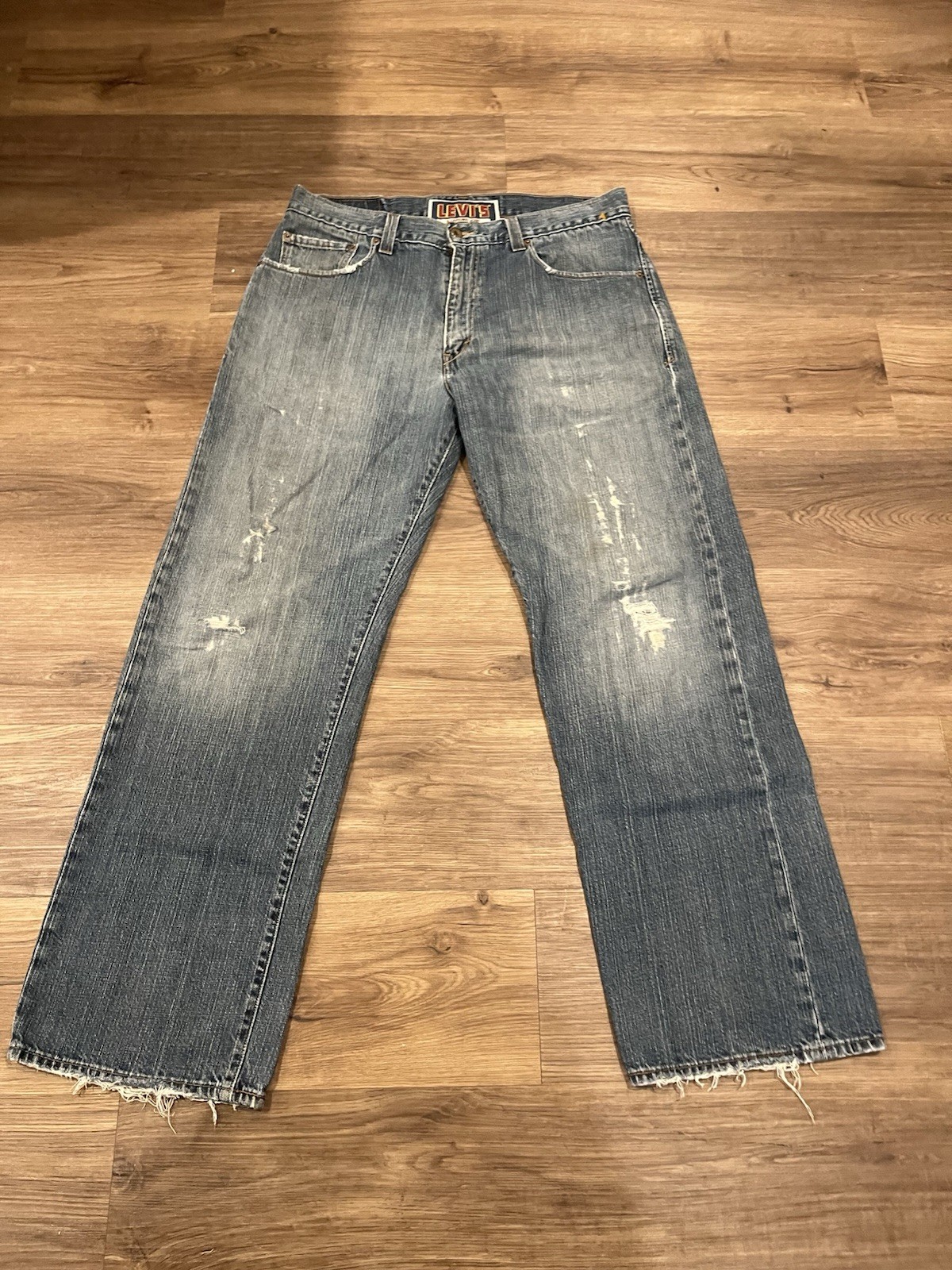 Levi’s Loose Straight Vintage Wash 569 Jeans 34×32 Embroidered Back Pockets
