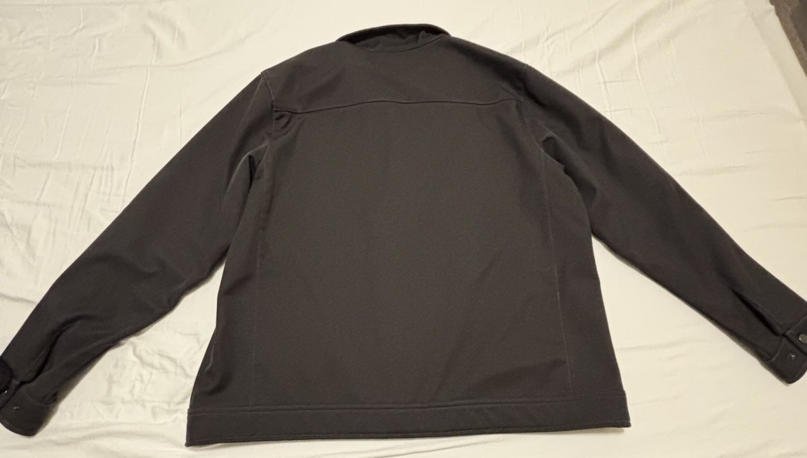Men’s Kirkland Signature Fleece-Lined Softshell Hooded Jacket XL Black