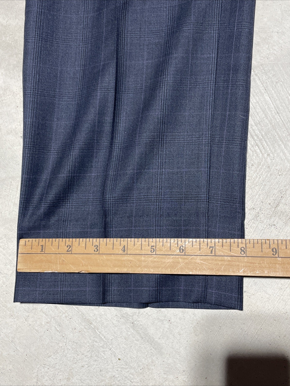 Savile Row Bespoke Grey Purple Plaid Wool Trevira Two-Piece Suit SZ L 36×29