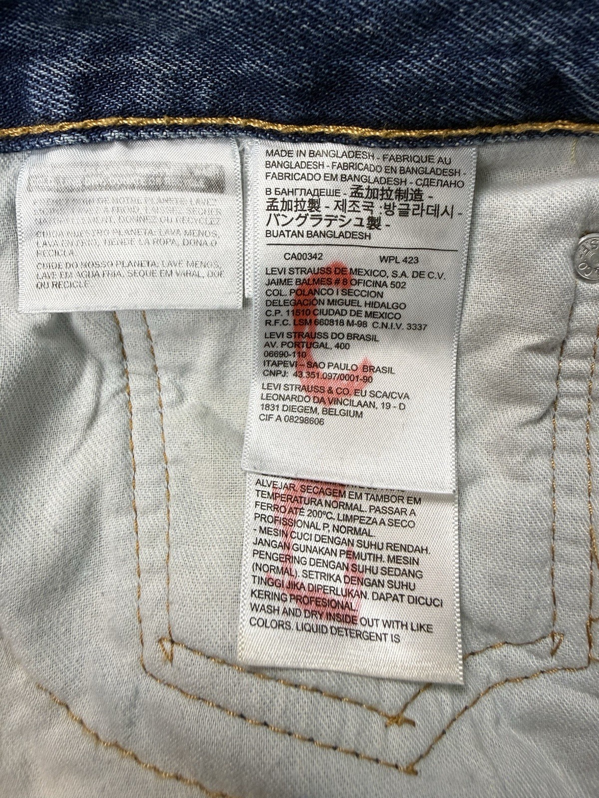 Levi’s 505 Men’s Jeans W36 L34 Regular Fit Straight Leg Medium Wash Blue Denim
