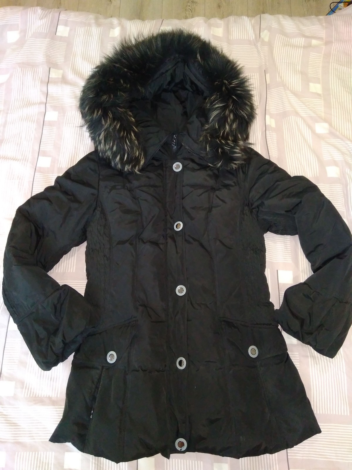 Puffer Coat Women’s Black EUC Faux Fur Hood