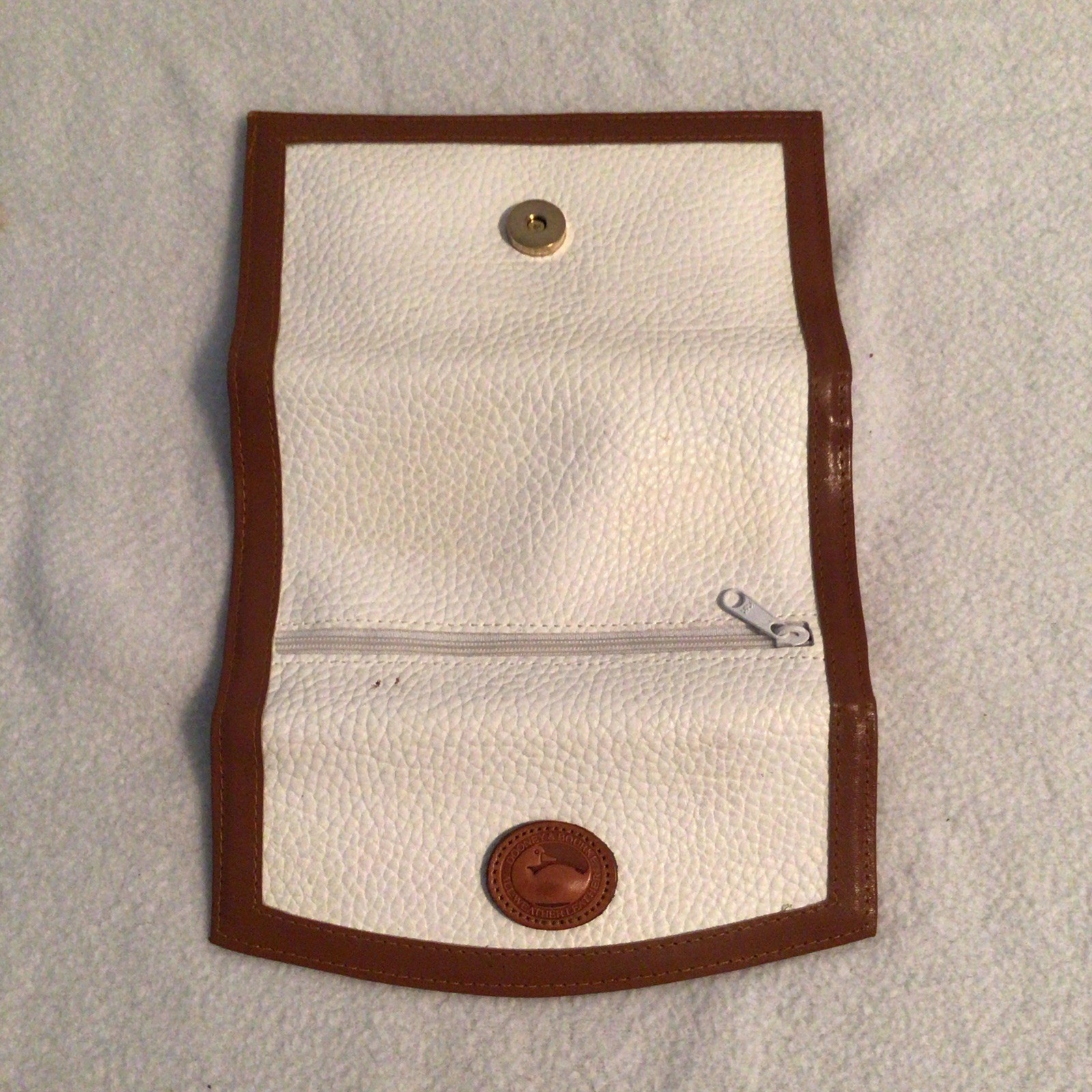 Dooney & Bourke White Brown Folding Wallet Snap Closure Card Slots Zip Coin