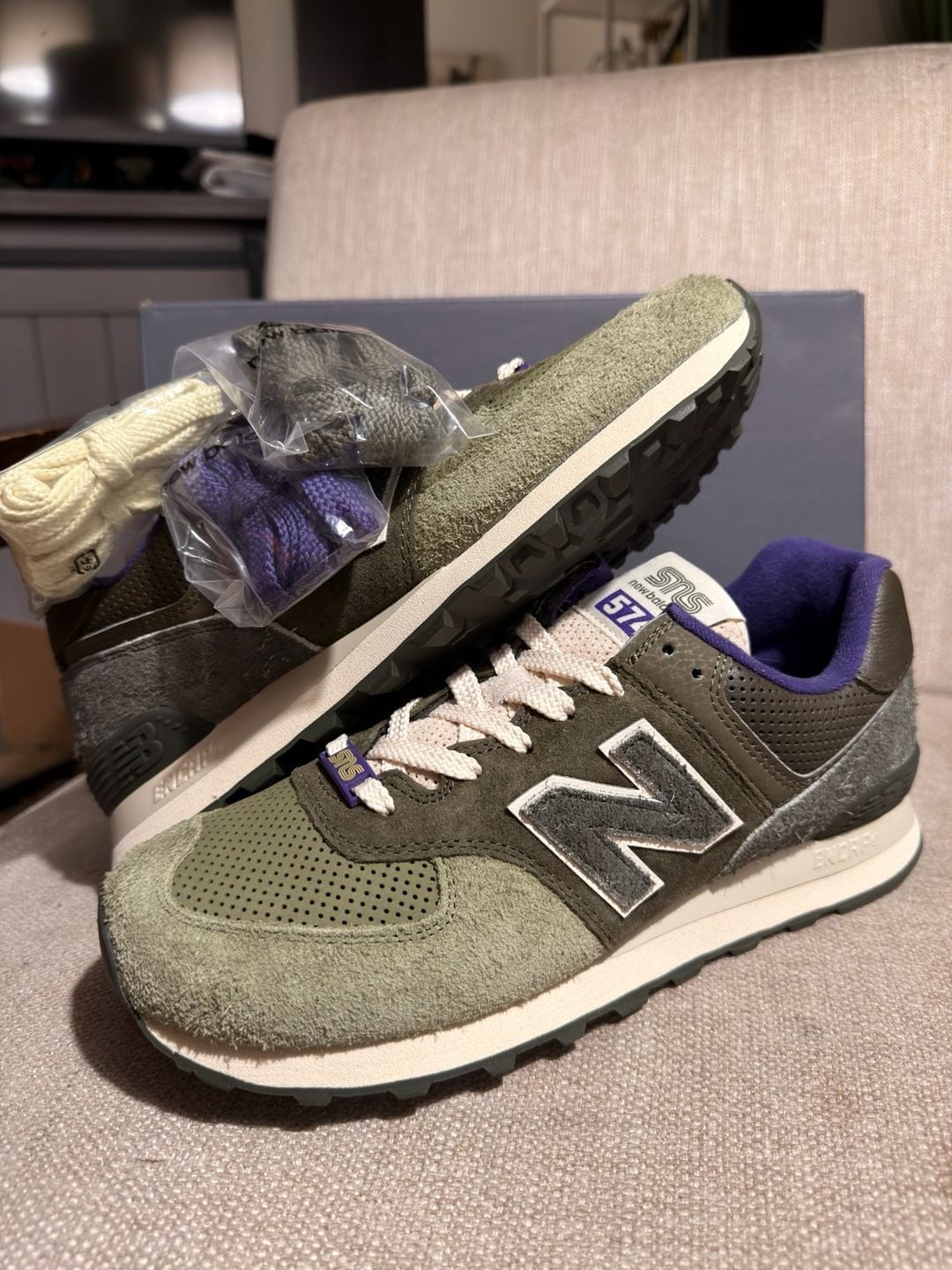 Sneakersnstuff SNS x New Balance 574 ‘Nature’ – ML574NS2