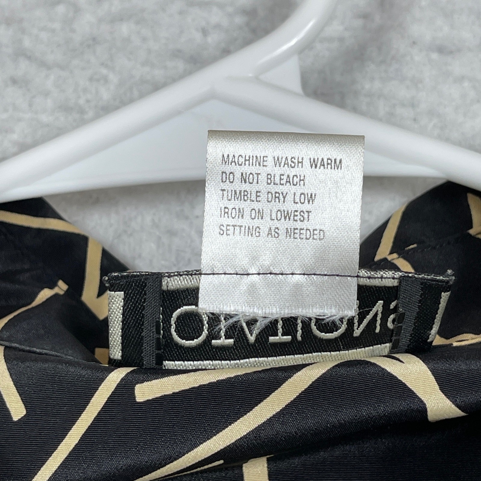 Notations Button Down Blouse Womens XL Black Tan Geometric Linear Shoulder Pads