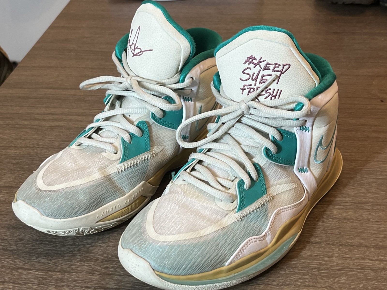 Nike Kyrie Infinity GS Keep Sue Fresh Golden Tribute DD0334-002 Size 6.5Y