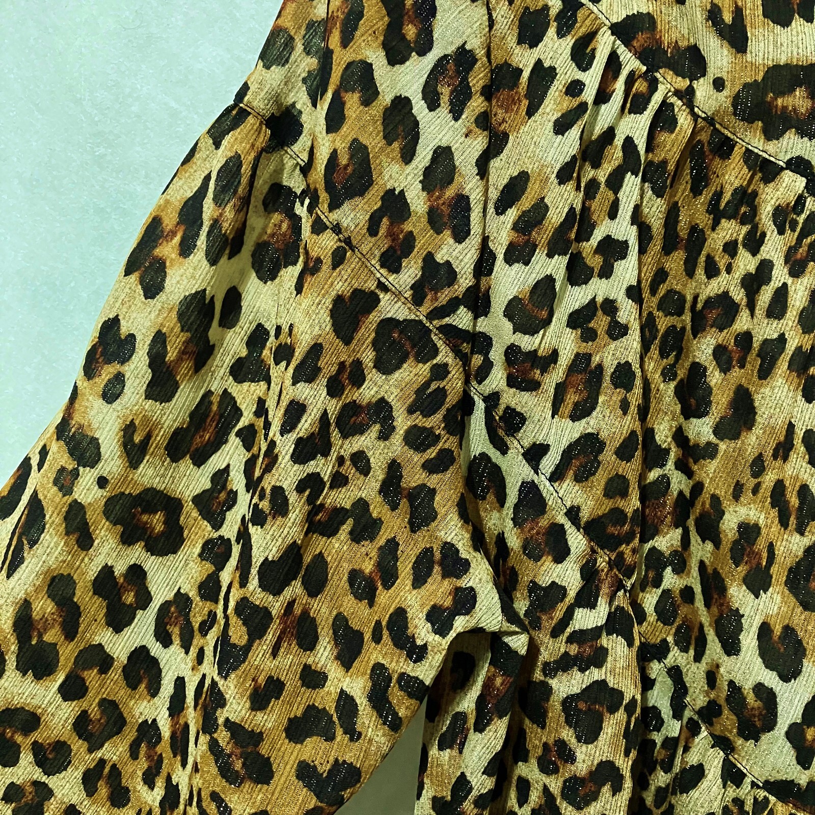 Soaked In Luxury Blouse Leopard Top Long Sleeve Button Down Animal Print Med New