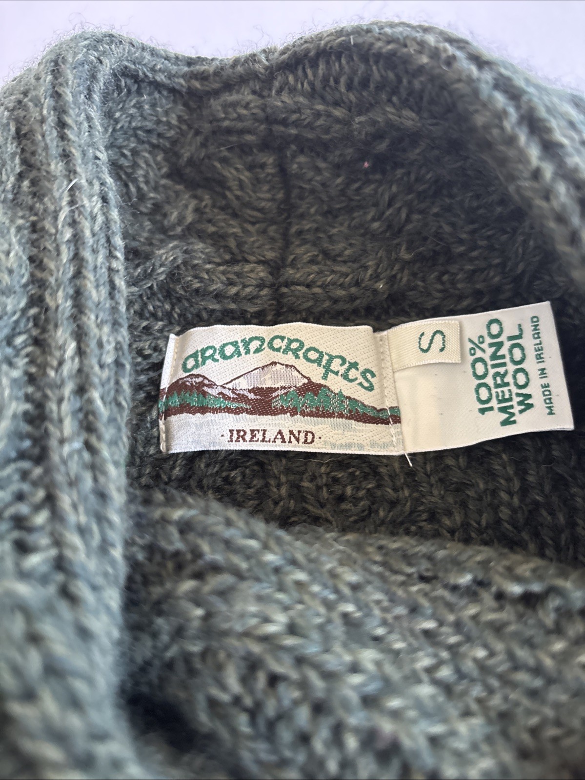 Aran Crafts merino wool cardigan Sweater Coat Side Zip Long Green Small