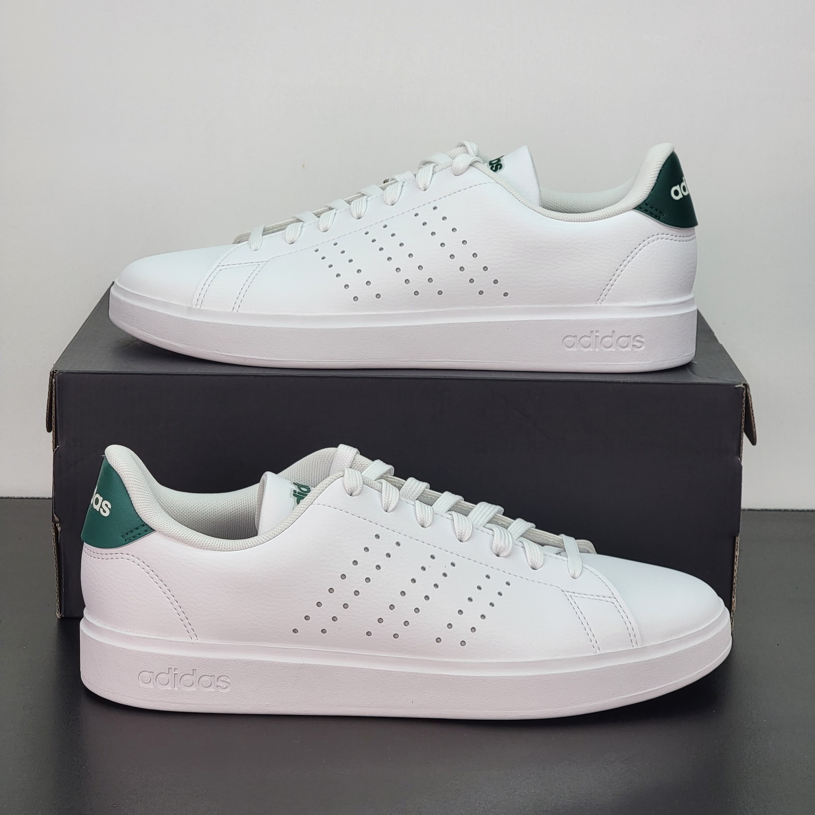 Adidas Advantage Men’s Size 9 Athletic Shoes White Green Casual Sneakers