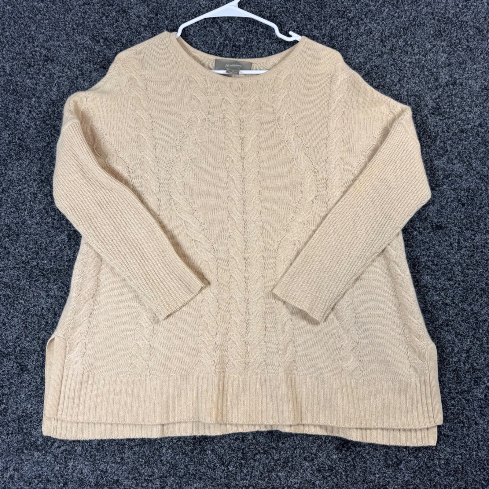 ply cashmere women’s beige cable knit sweater size m