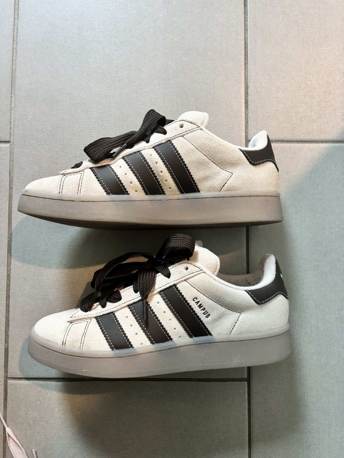 adidas Campus 00s