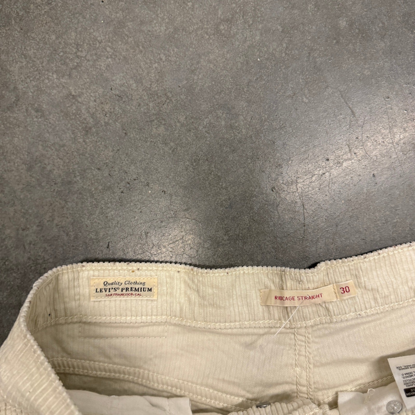 Big E Levis Premium Ribcage Straight Corduroy Pants Cream White 30 Button Fly