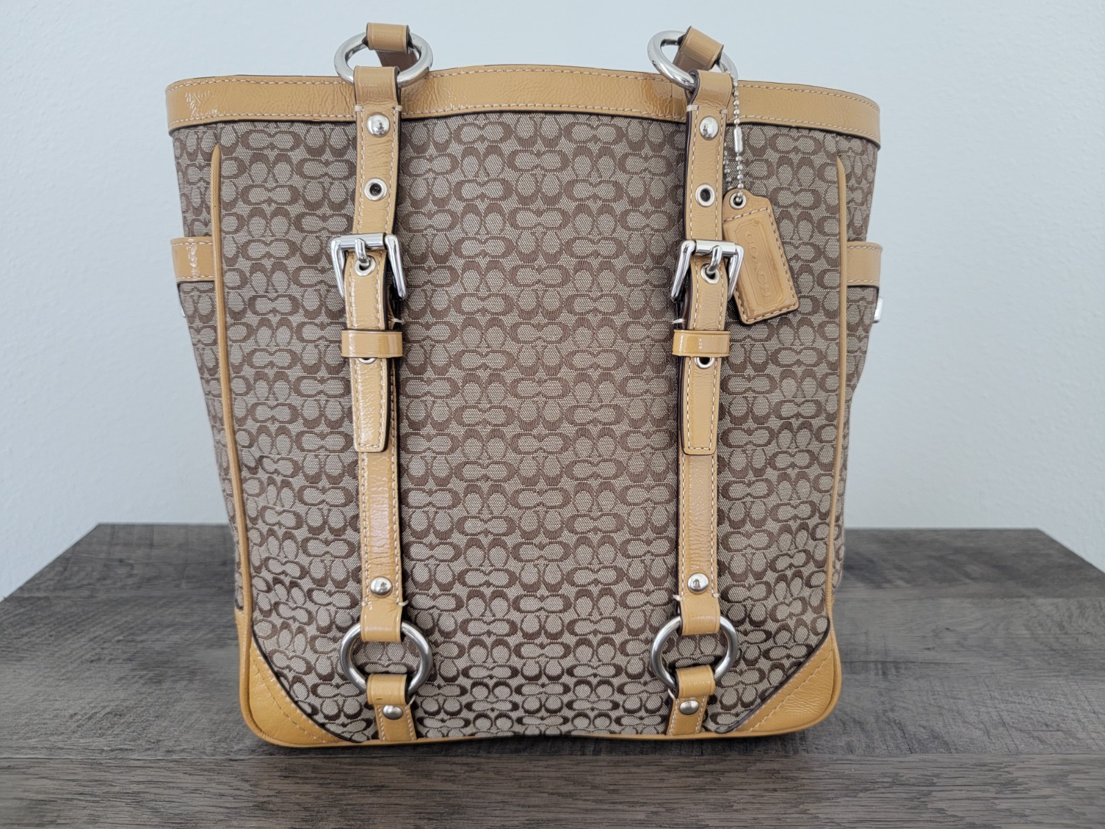 Coach Vintage Khaki Hamptons Mini Signature Carryall Tote F12344 (USED ONCE)