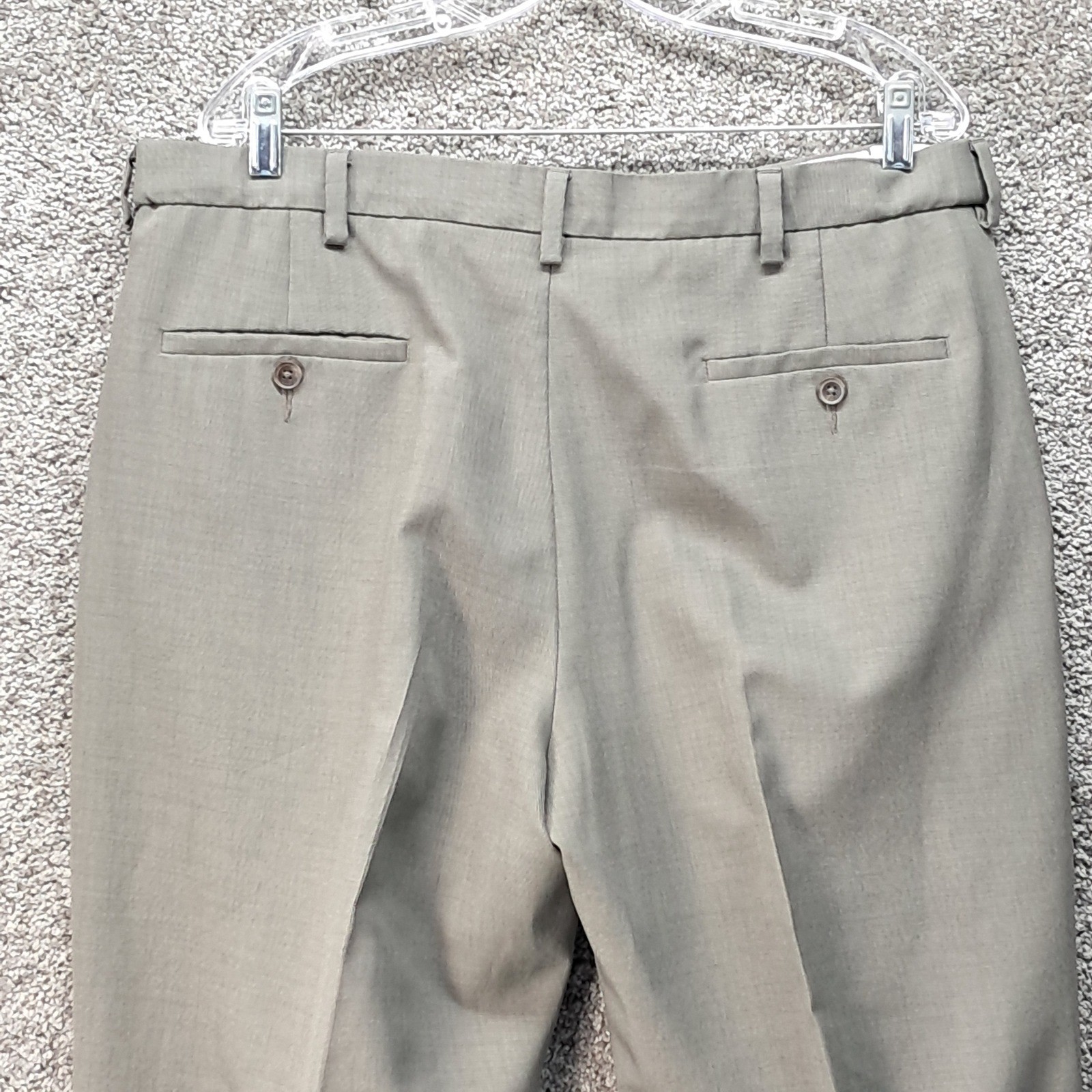 Haggar Cool 18 Mens Classic Fit Khaki Taupe Dress Pants 38×31 WPL 386 1017764