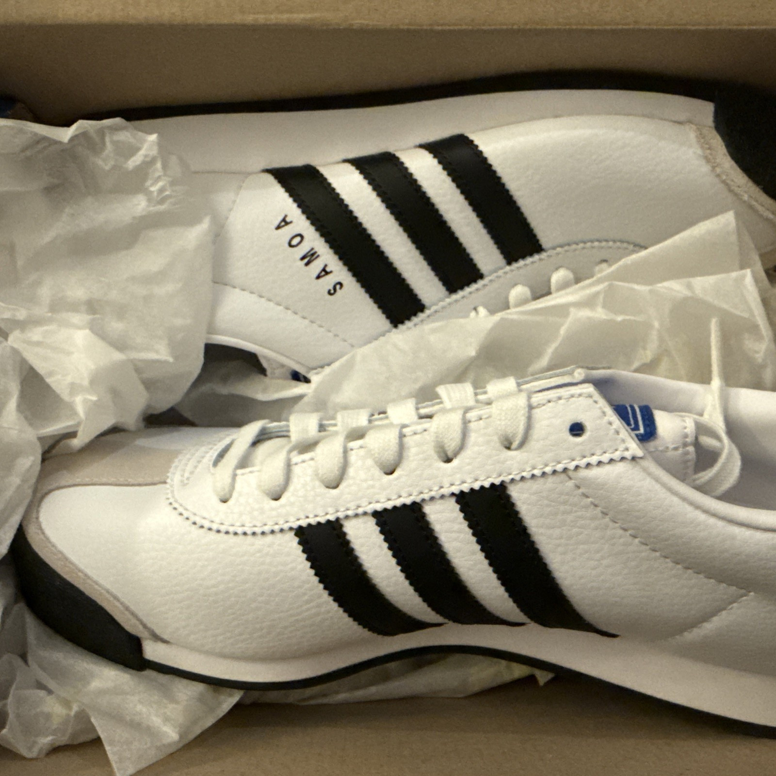 Brand New in Box – Adidas Samoa White Black Leather Sneakers Men Size 10.5 NIB