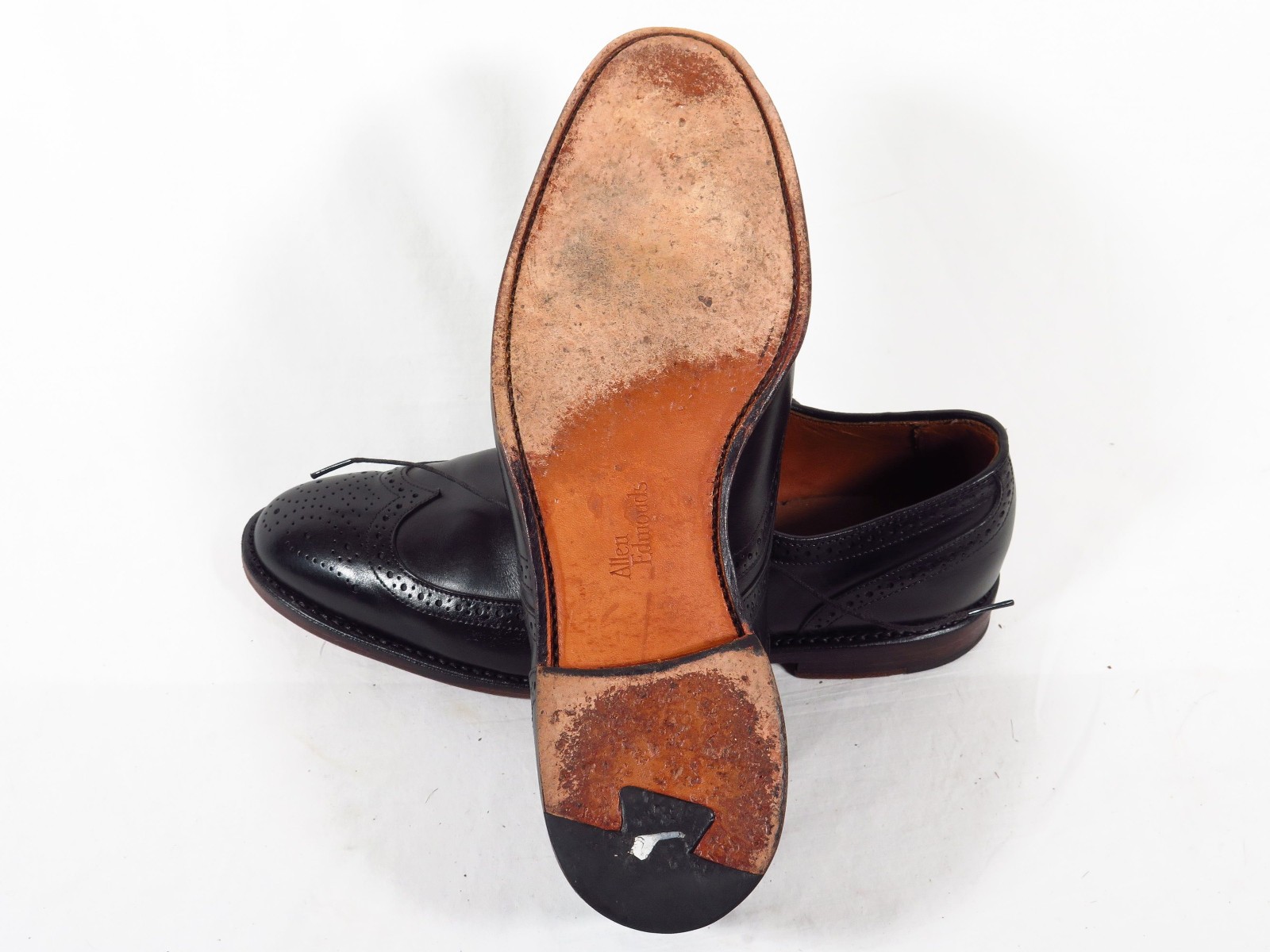 Allen Edmonds Player’s Shoe Full Brogue Wingtip Derby in Black Calf, 11 D