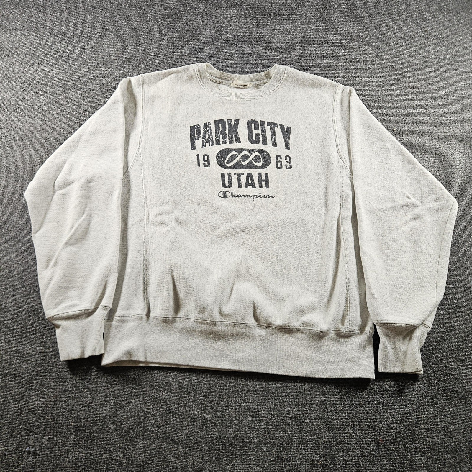 Champion Sweatshirt Mens Small Fleece Pullover Reverse Weave Park City Utah