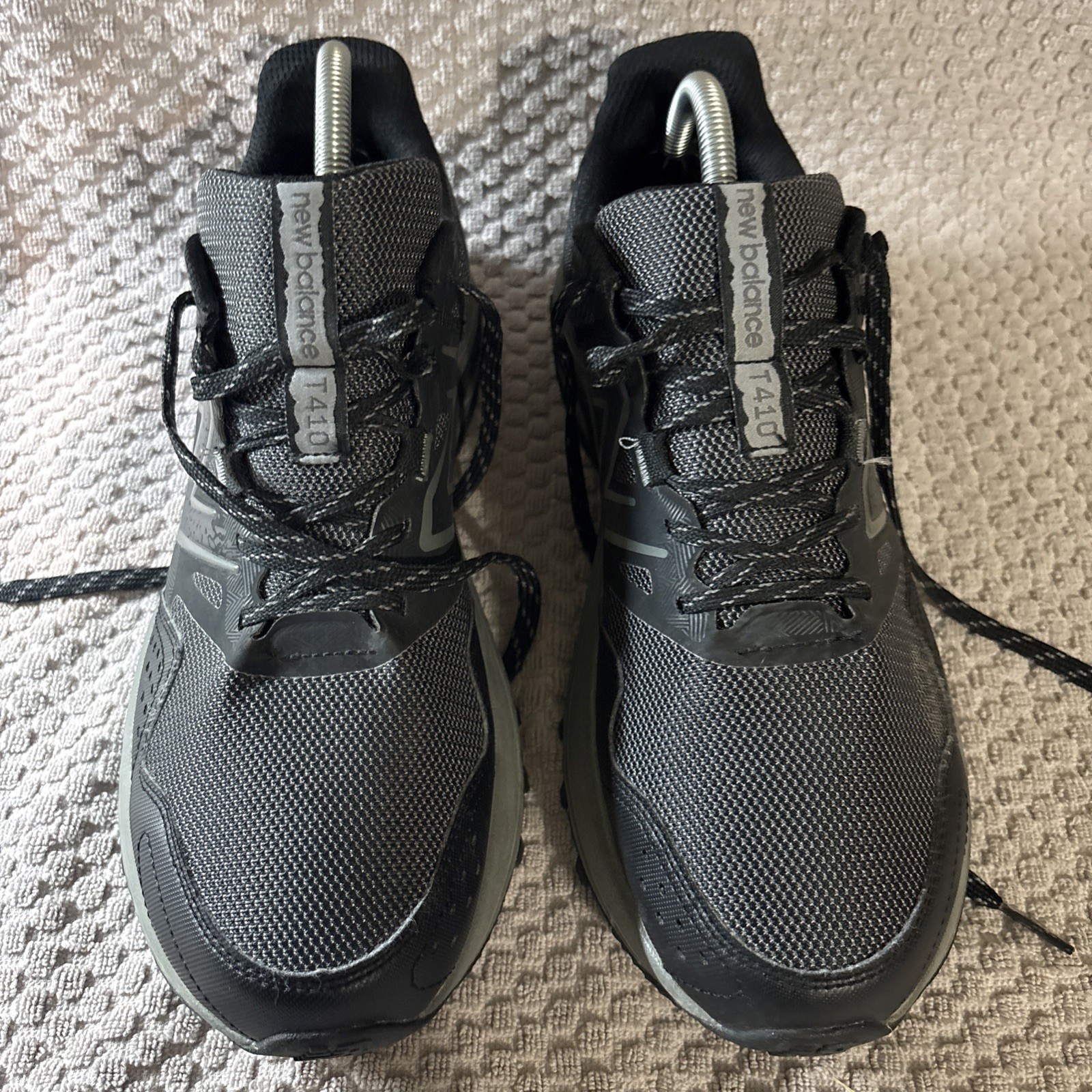New Balance T410 V8 Trail Shoes Mens Size 10 Gray Hiking Backpacking