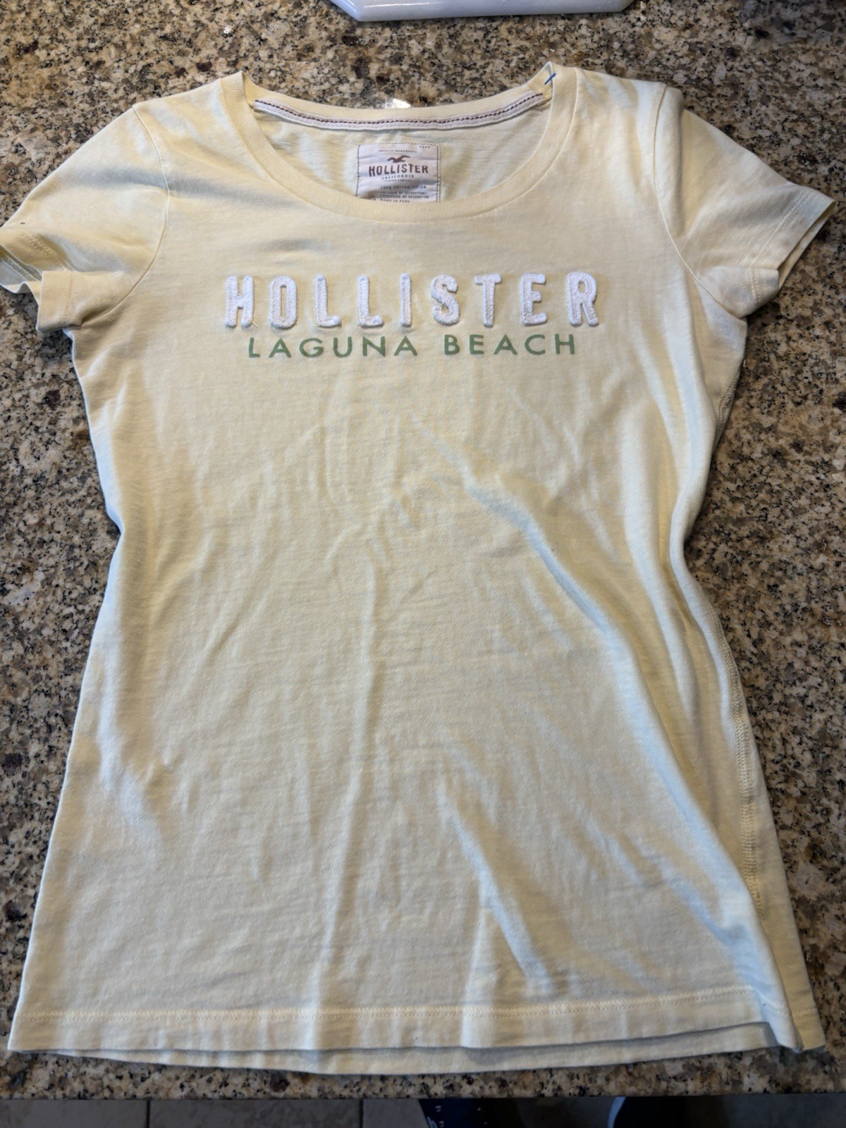 Vintage Hollister Women’s Y2K Laguna Beach yellow Hollister Shirt Size Medium