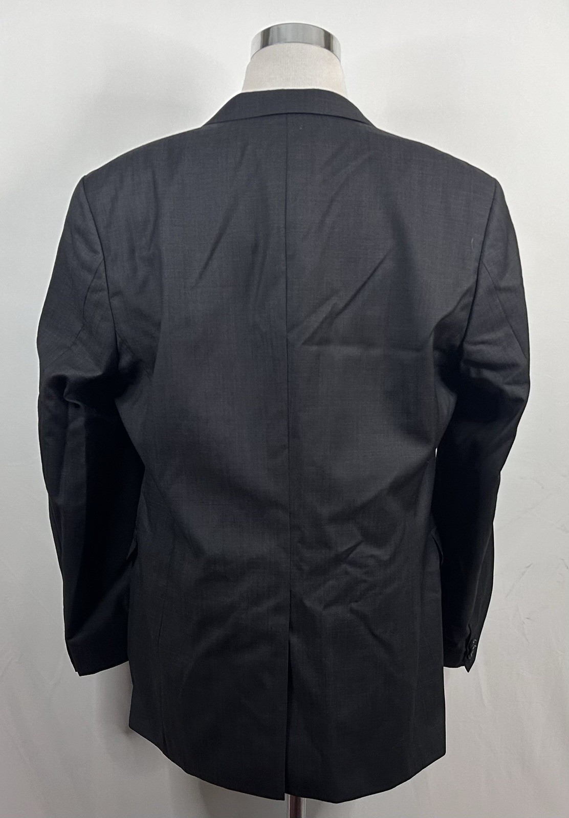 Hugo Boss 44L Jam75 Sharp3 Sport Coat 100% Wool Dark Gray Two Button Vented