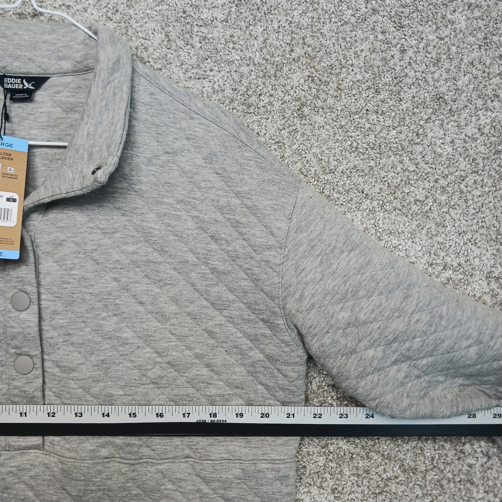 NWT Eddie Bauer Womens L Gray Quilted Kangaroo Pocket Pullover Large MSRP $99.00